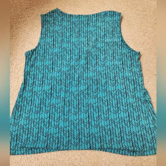 Teal Patterned Sleeveless Blouse - Picture 4 of 4